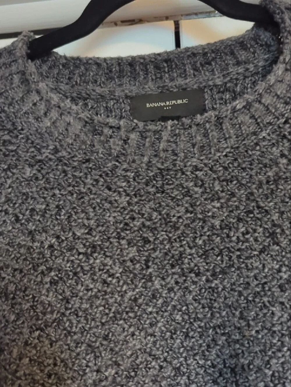 Banana Republic Men's Grey Knit Sweater
